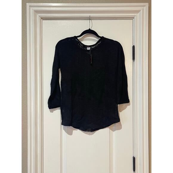 No Boundaries Women Lace Sweater Crew Neck Size Small 3-5 - Picture 1 of 6